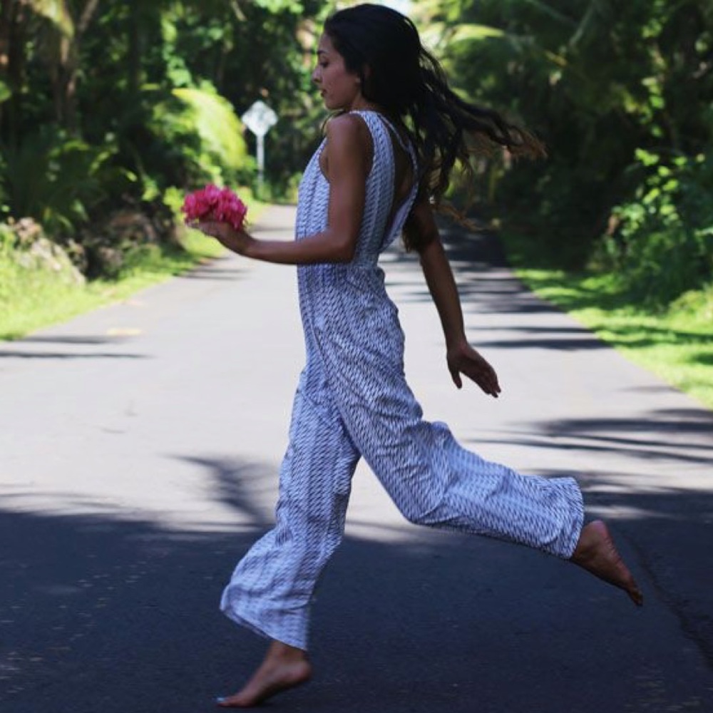 ❌SOLD Mahina Jumpsuit S XS Ava Sky Open Back